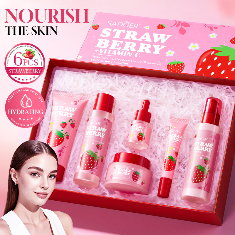 Strawberry VC Brightening Luxu - Luxury Skincare Set For Women 评论和价格